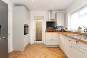 Photo 11- click for photo gallery